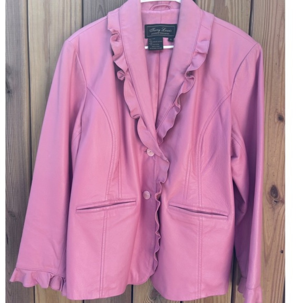 Vintage Terry‎ Lewis Pink Leather Ruffle Blazer Jacket Women 1X Classic Luxuries